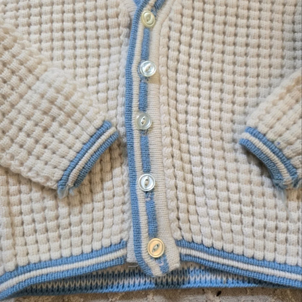 Vintage 1980s Sears White/blue Pastel Knit Cardigan Sweater